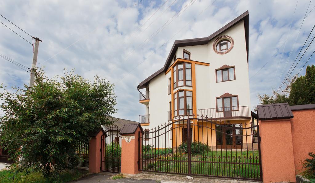 Saxony Dim Chernivtsi Exterior foto